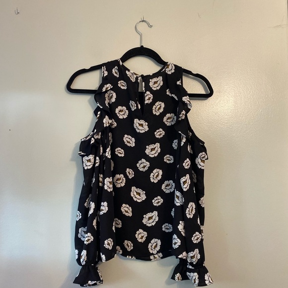 Ann Taylor black and white floral print cold shoulder long sleeve ruffle top xxs - Picture 3 of 9